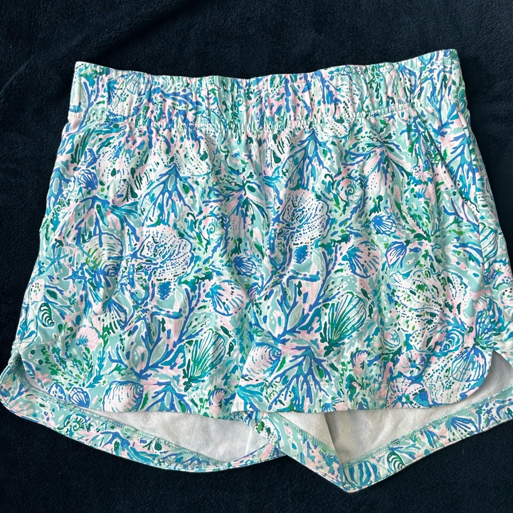 Lilly Pulitzer elastic shorts – size medium M